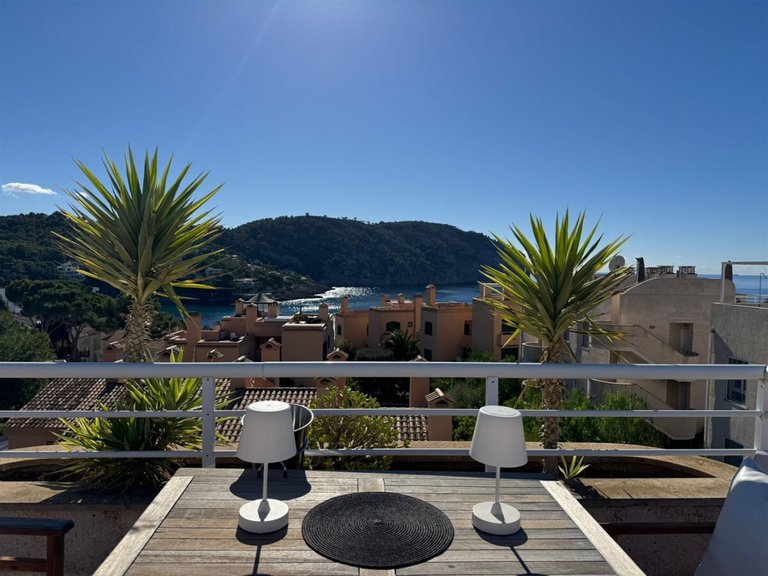 Apartment for Sales in Camp De Mar, Balearic Islands 1