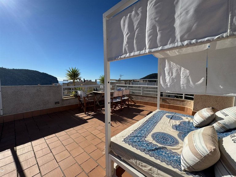 Apartment for Sales in Camp De Mar, Balearic Islands 16
