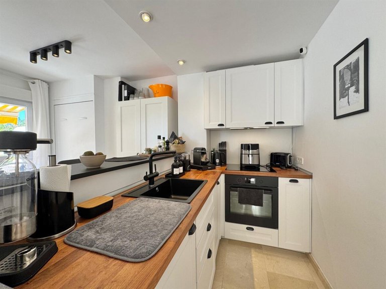 Apartment for Sales in Camp De Mar, Balearic Islands 4