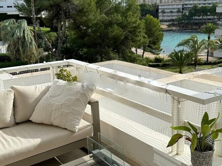 Apartment for Long Term Rentals in Cala Vinyes, Balearic Islands 9