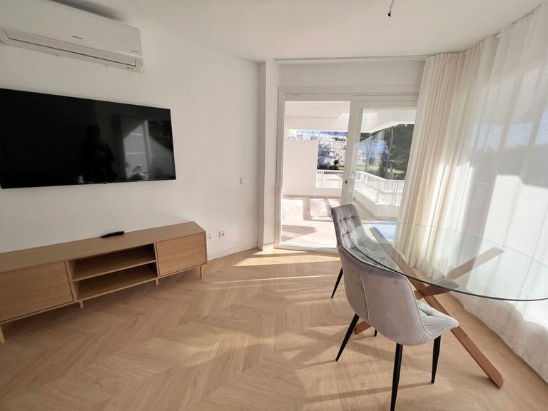 Apartment for Long Term Rentals in Cala Vinyes, Balearic Islands 5