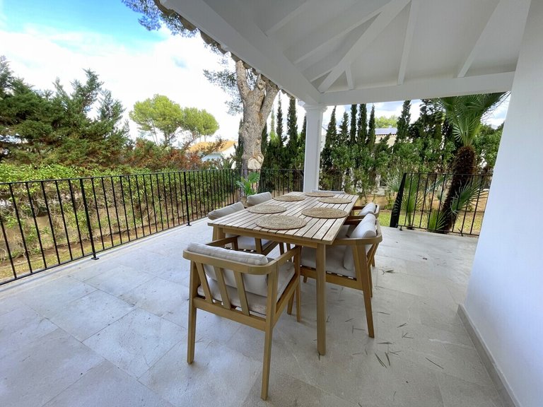 Villa for Sales in Santa Ponsa, Balearic Islands 17