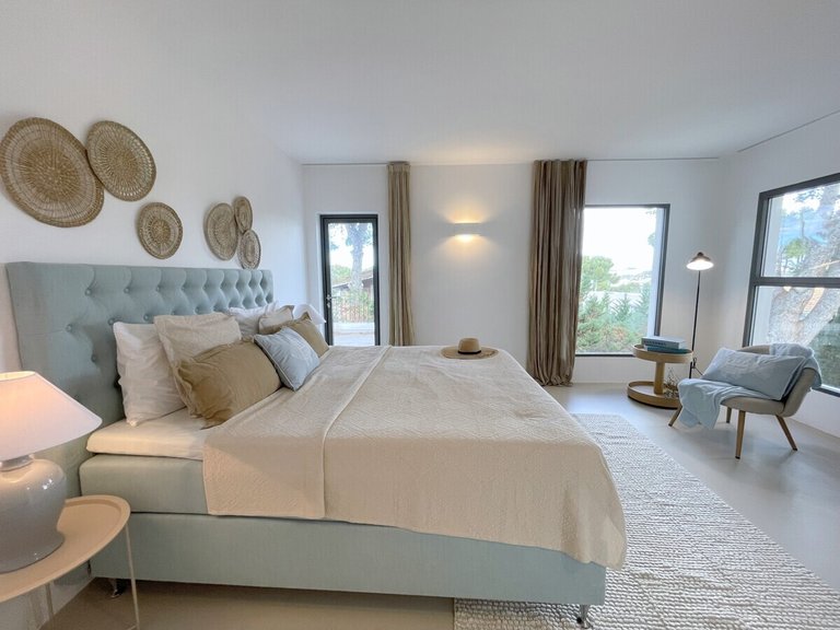 Villa for Sales in Santa Ponsa, Balearic Islands 30