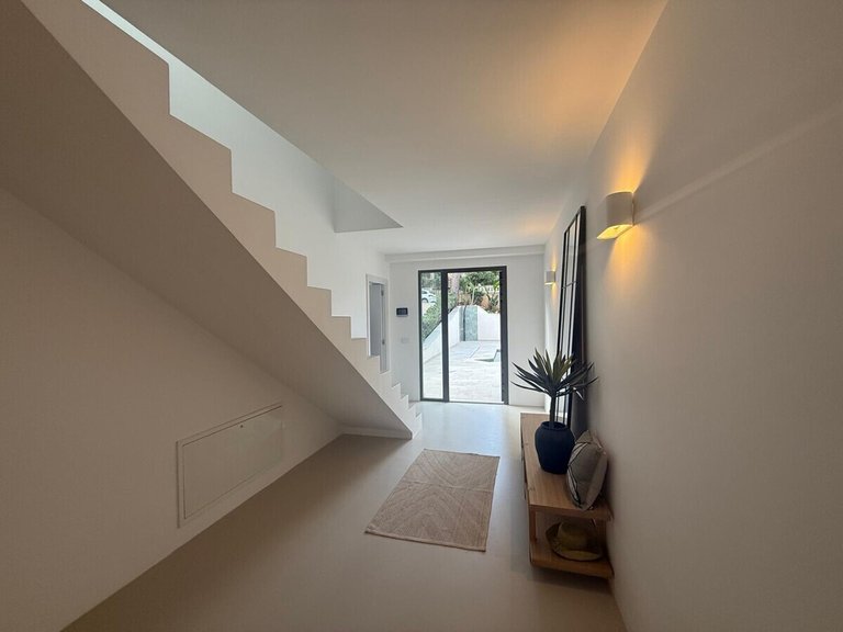Villa for Sales in Santa Ponsa, Balearic Islands 51