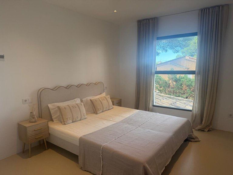 Villa for Sales in Santa Ponsa, Balearic Islands 61