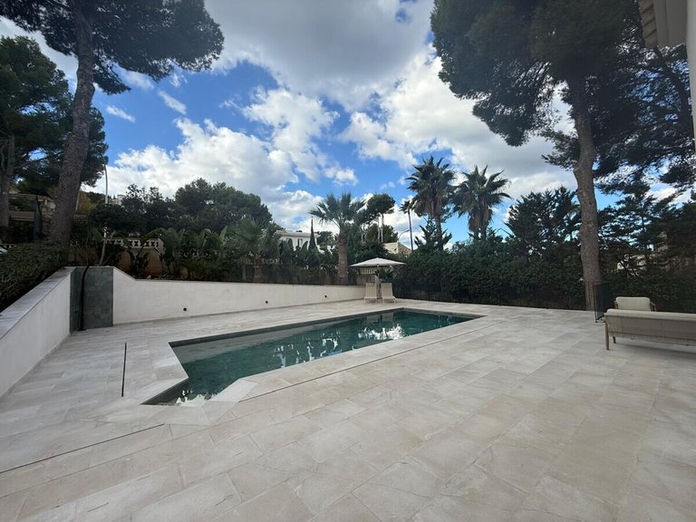 Villa for Sales in Santa Ponsa, Balearic Islands 55