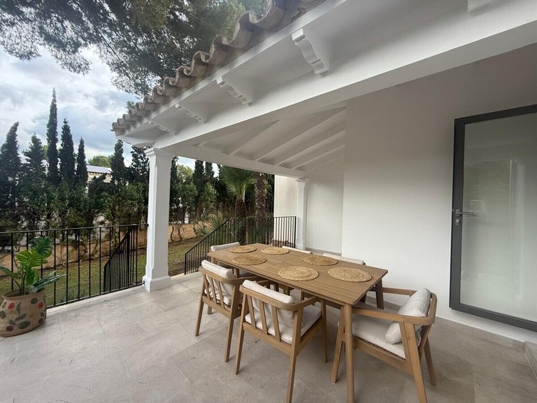 Villa for Sales in Santa Ponsa, Balearic Islands 47