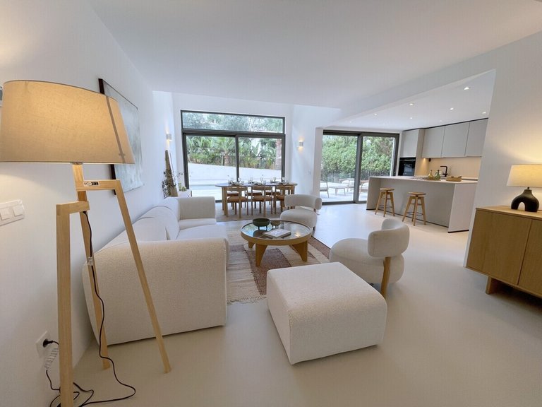 Villa for Sales in Santa Ponsa, Balearic Islands 10