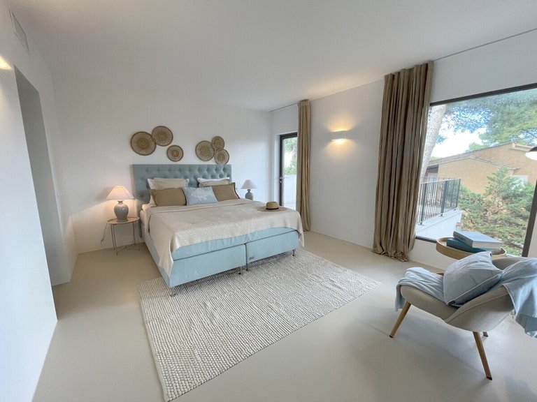 Villa for Sales in Santa Ponsa, Balearic Islands 29