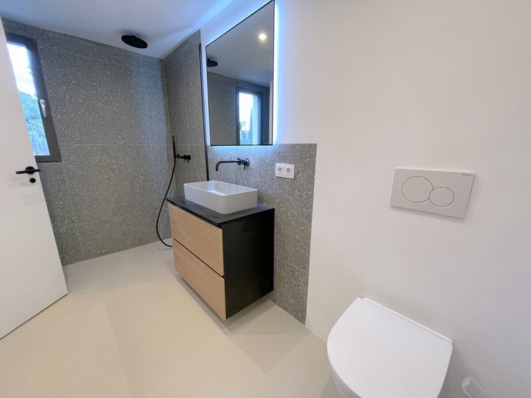 Villa for Sales in Santa Ponsa, Balearic Islands 24