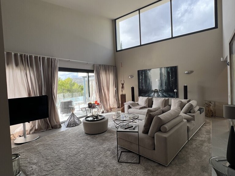 Villa for Sales in Santa Ponsa, Balearic Islands 10