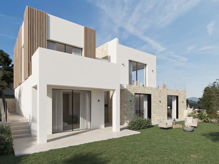 Villa for Sales in Santa Ponsa, Balearic Islands 5