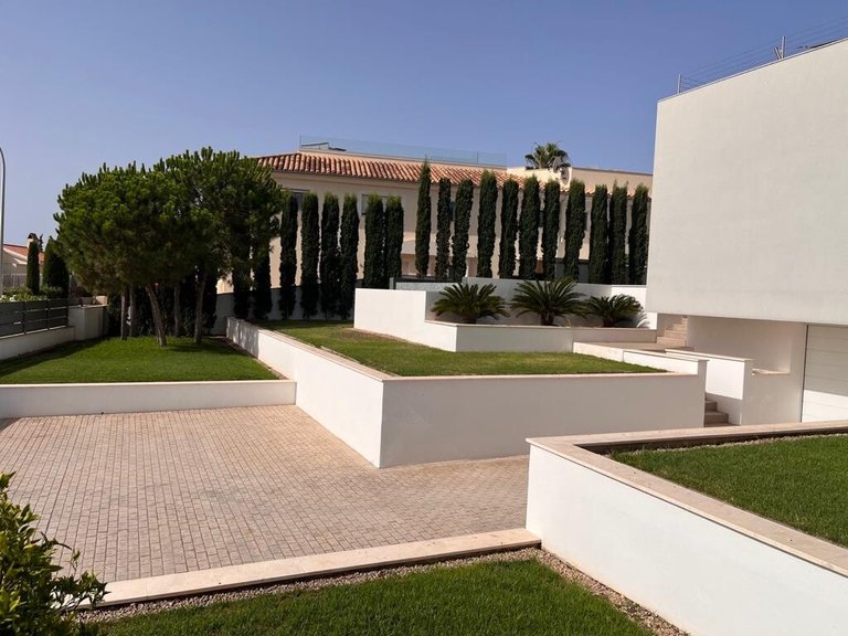 Villa for Sales in Santa Ponsa, Balearic Islands 38