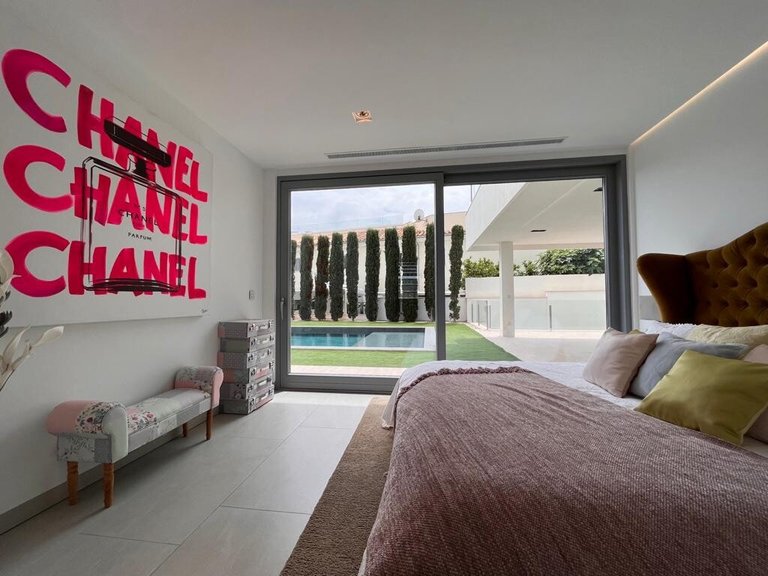 Villa for Sales in Santa Ponsa, Balearic Islands 14