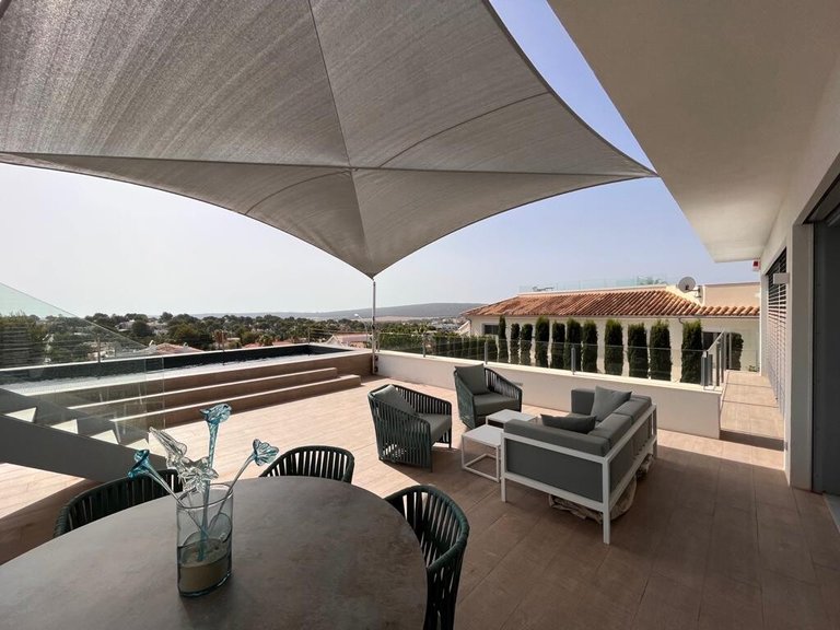 Villa for Sales in Santa Ponsa, Balearic Islands 40