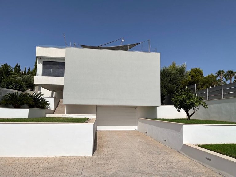 Villa for Sales in Santa Ponsa, Balearic Islands 55
