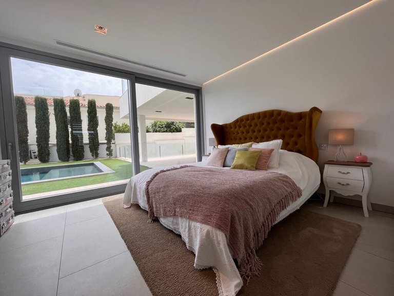 Villa for Sales in Santa Ponsa, Balearic Islands 15