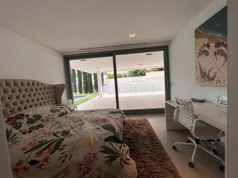 Villa for Sales in Santa Ponsa, Balearic Islands 11