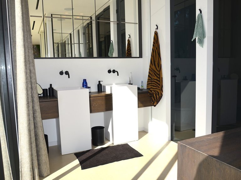 Villa for Sales in Bendinat, Balearic Islands 9