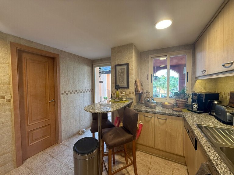 Apartment for Sales in Santa Ponsa, Balearic Islands 5