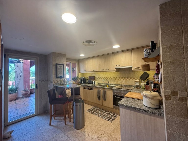 Apartment for Sales in Santa Ponsa, Balearic Islands 7