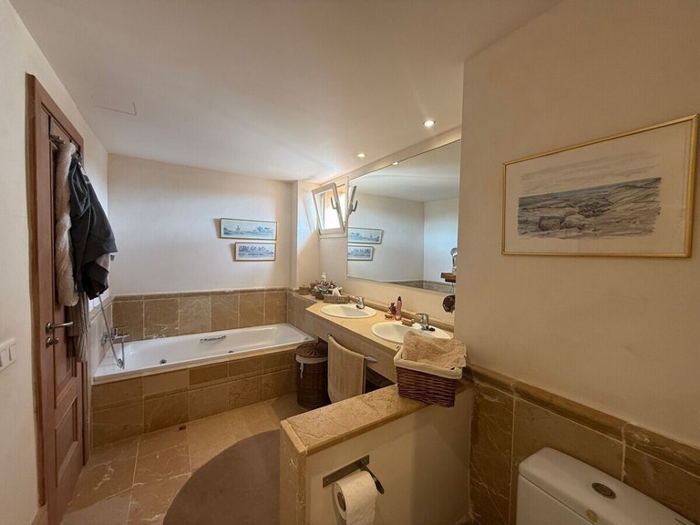 Apartment for Sales in Santa Ponsa, Balearic Islands 11