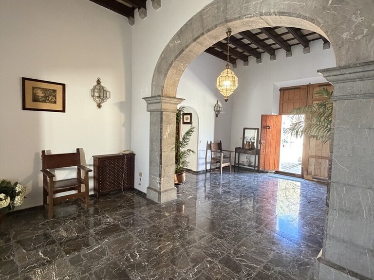 Villa for Sales in Palma, Balearic Islands 27