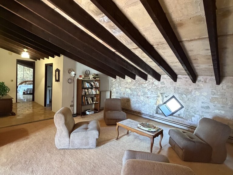 Villa for Sales in Palma, Balearic Islands 17