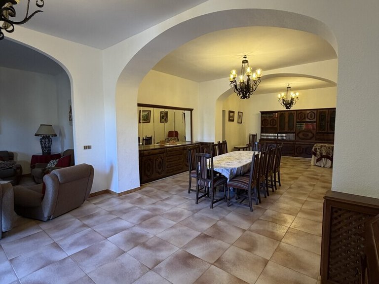 Villa for Sales in Palma, Balearic Islands 12