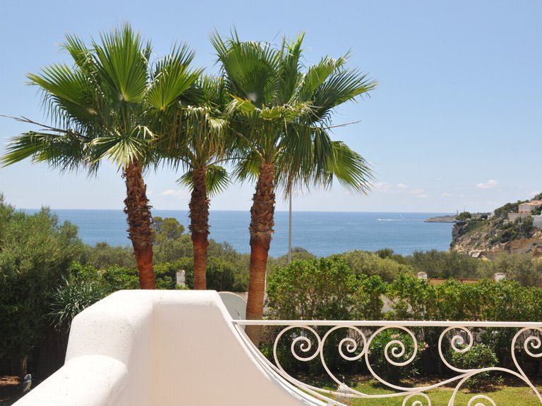 Villa for Sales in Sol De Mallorca, Balearic Islands 1