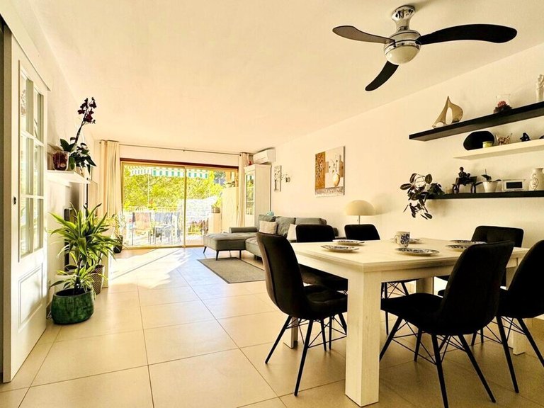 Apartment for Sales in Cala Vinyes, Balearic Islands 8