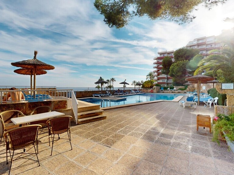 Apartment for Sales in Illetas, Balearic Islands 41