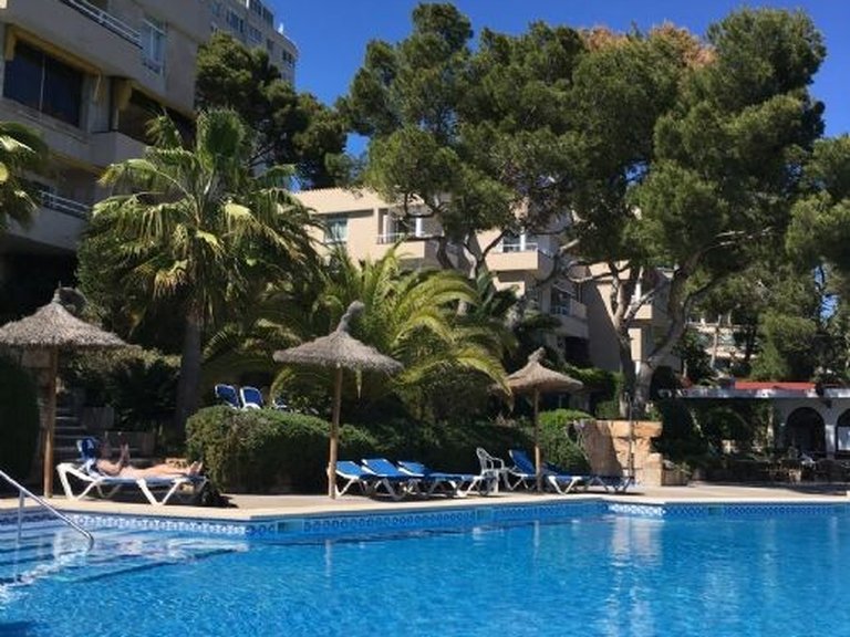 Apartment for Sales in Illetas, Balearic Islands 32