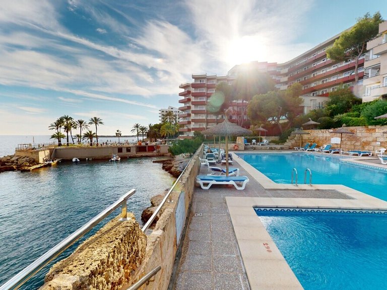Apartment for Sales in Illetas, Balearic Islands 44