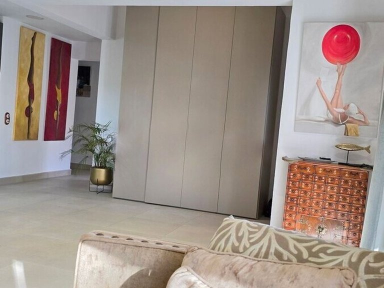 Town House for Long Term Rentals in Santa Ponsa, Balearic Islands 6