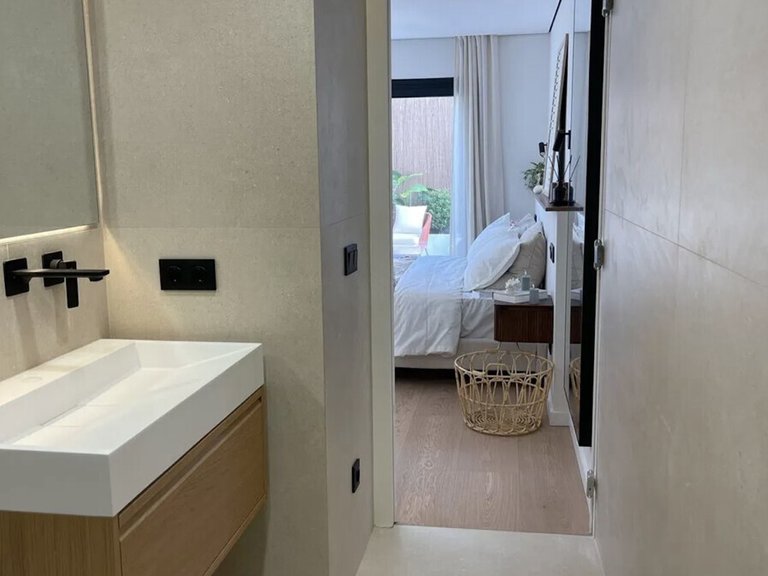 Apartment for Sales in Santa Ponsa, Balearic Islands 13
