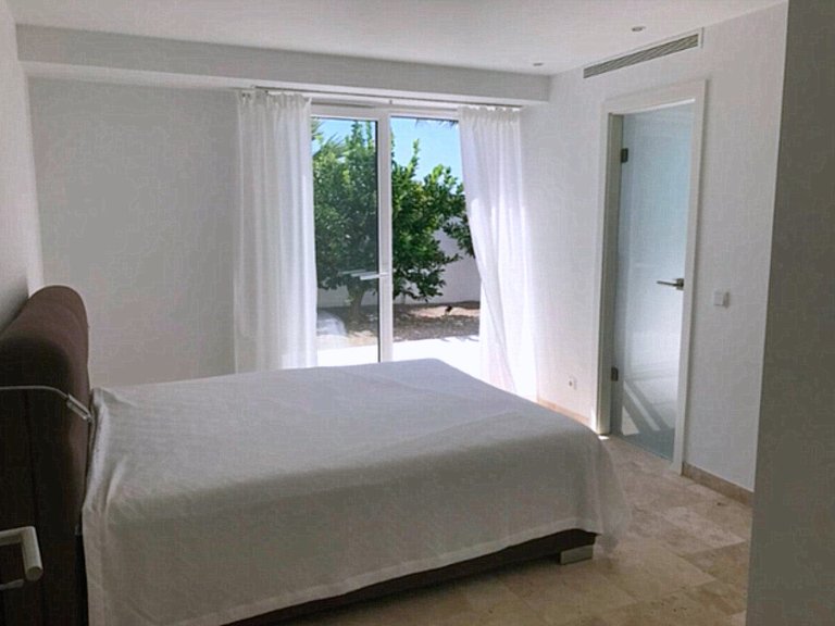 Villa for Long Term Rentals in Nova Santa Ponsa, Balearic Islands 17