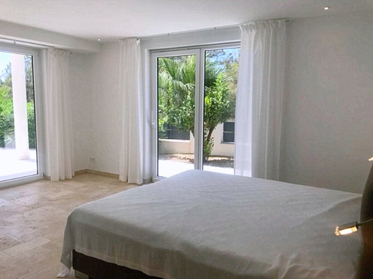 Villa for Long Term Rentals in Nova Santa Ponsa, Balearic Islands 9