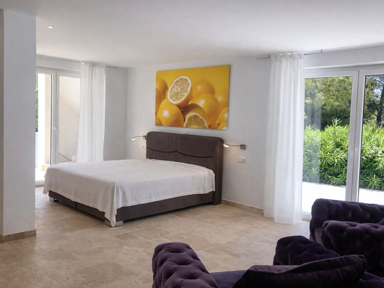 Villa for Long Term Rentals in Nova Santa Ponsa, Balearic Islands 3