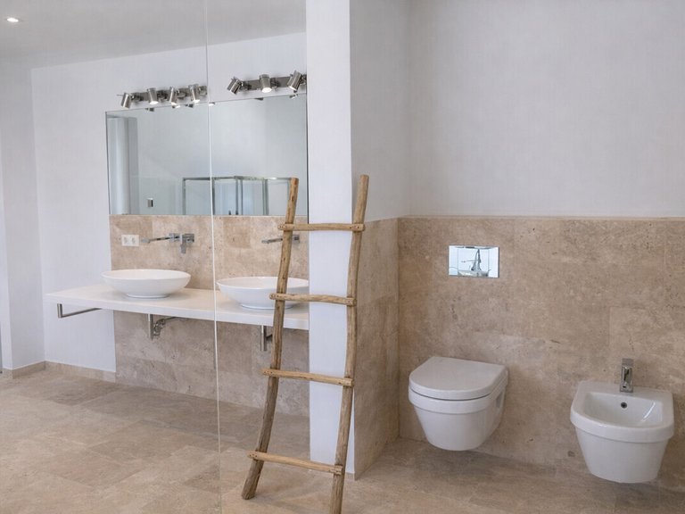 Villa for Long Term Rentals in Nova Santa Ponsa, Balearic Islands 4