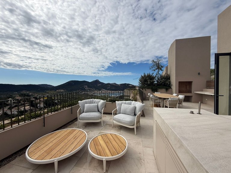 Villa for Sales in Port D'andratx, Balearic Islands 20