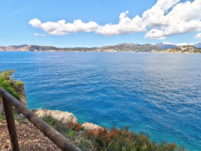 Villa for Sales in Santa Ponsa, Balearic Islands 26