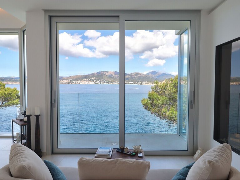 Villa for Sales in Santa Ponsa, Balearic Islands 7