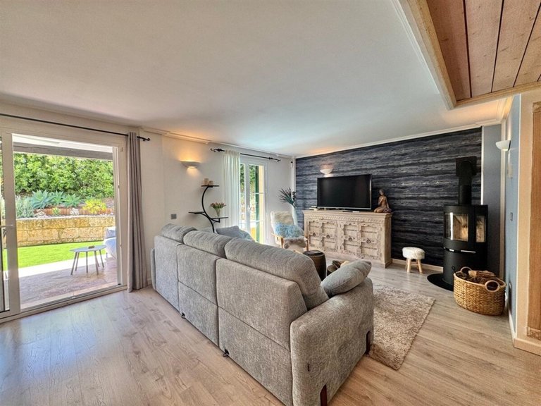 Villa for Sales in Santa Ponça, Balearic Islands 12