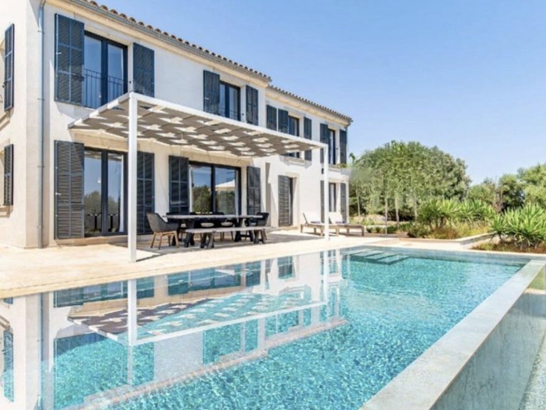 Country House for Sales in Campos, Balearic Islands 2