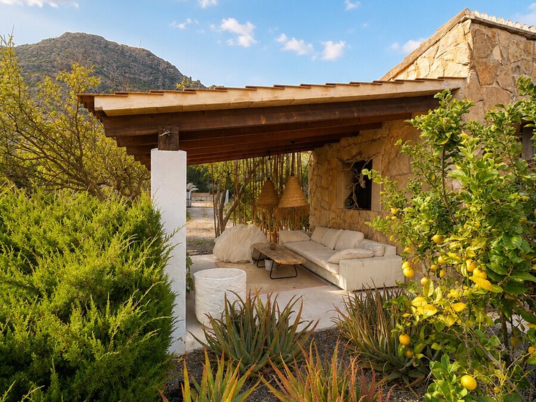 Country House for Sales in Puerto Pollensa, Balearic Islands 12