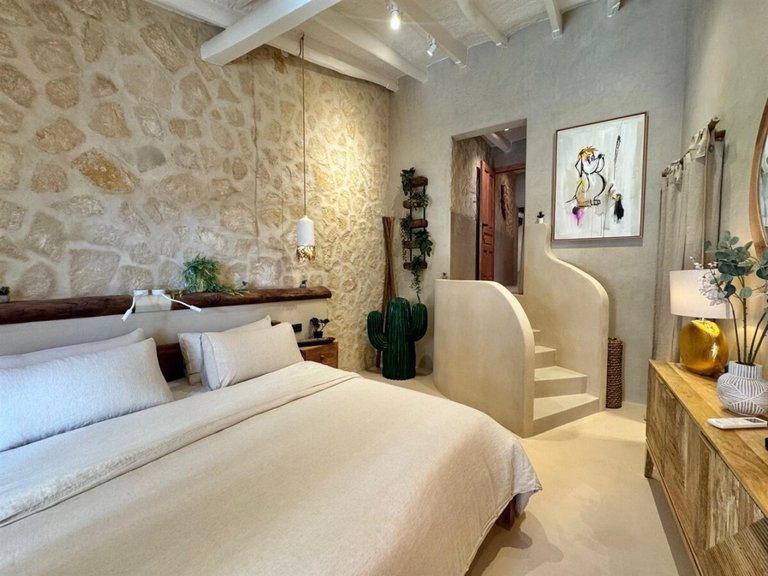 Villa for Sales in Llucmajor, Balearic Islands 5