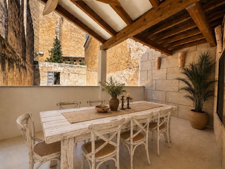 Villa for Sales in Llucmajor, Balearic Islands 2