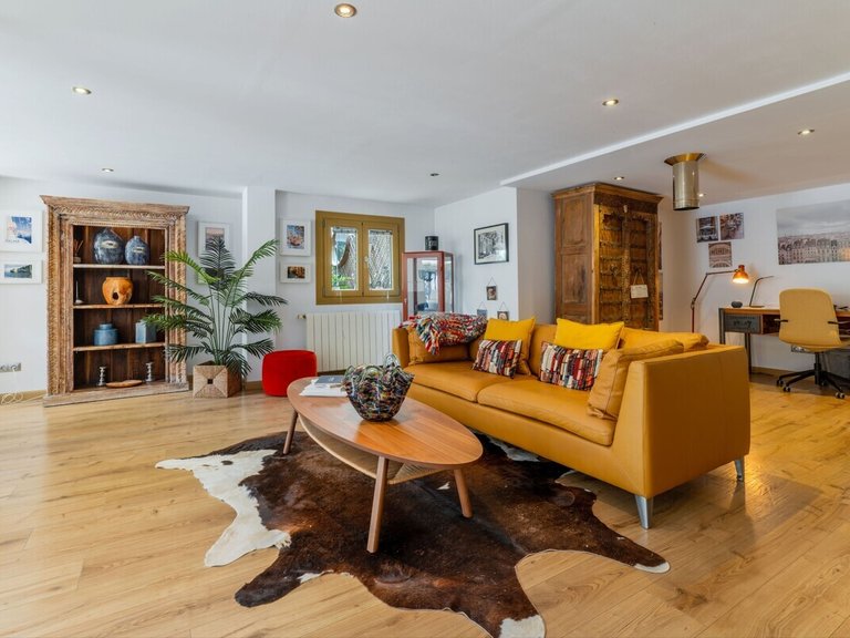 Town House for Sales in Calvia, Balearic Islands 9
