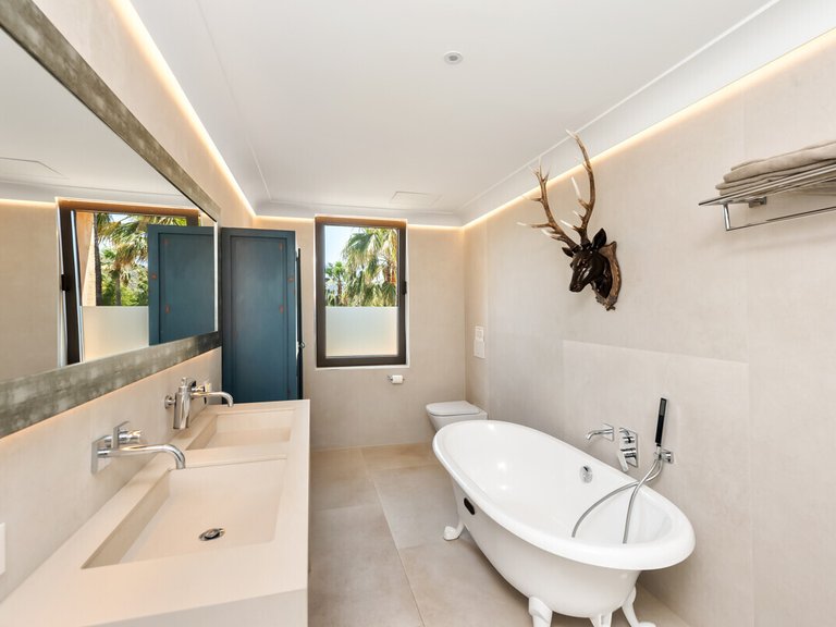 Country House for Sales in Port Pollenca, Balearic Islands 32